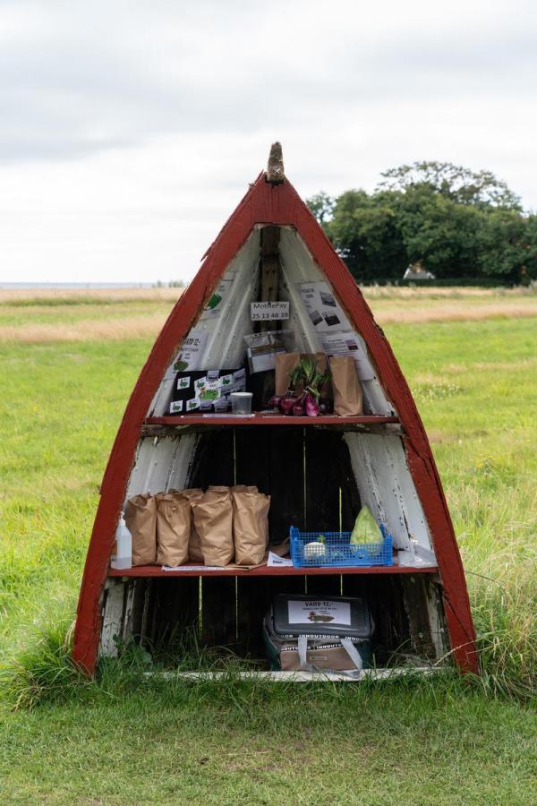 Road side stand with potatos on Hjarnø