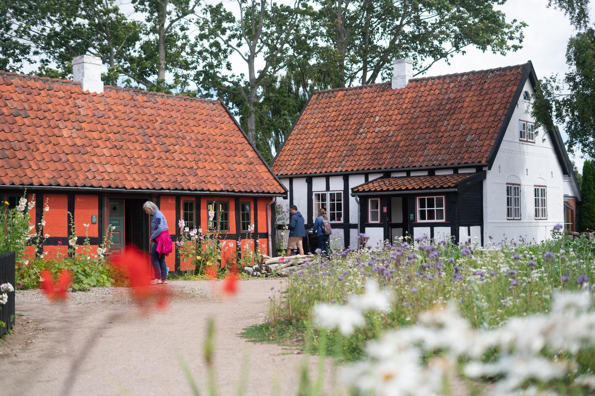 Menschen gehe bei Glud Museum