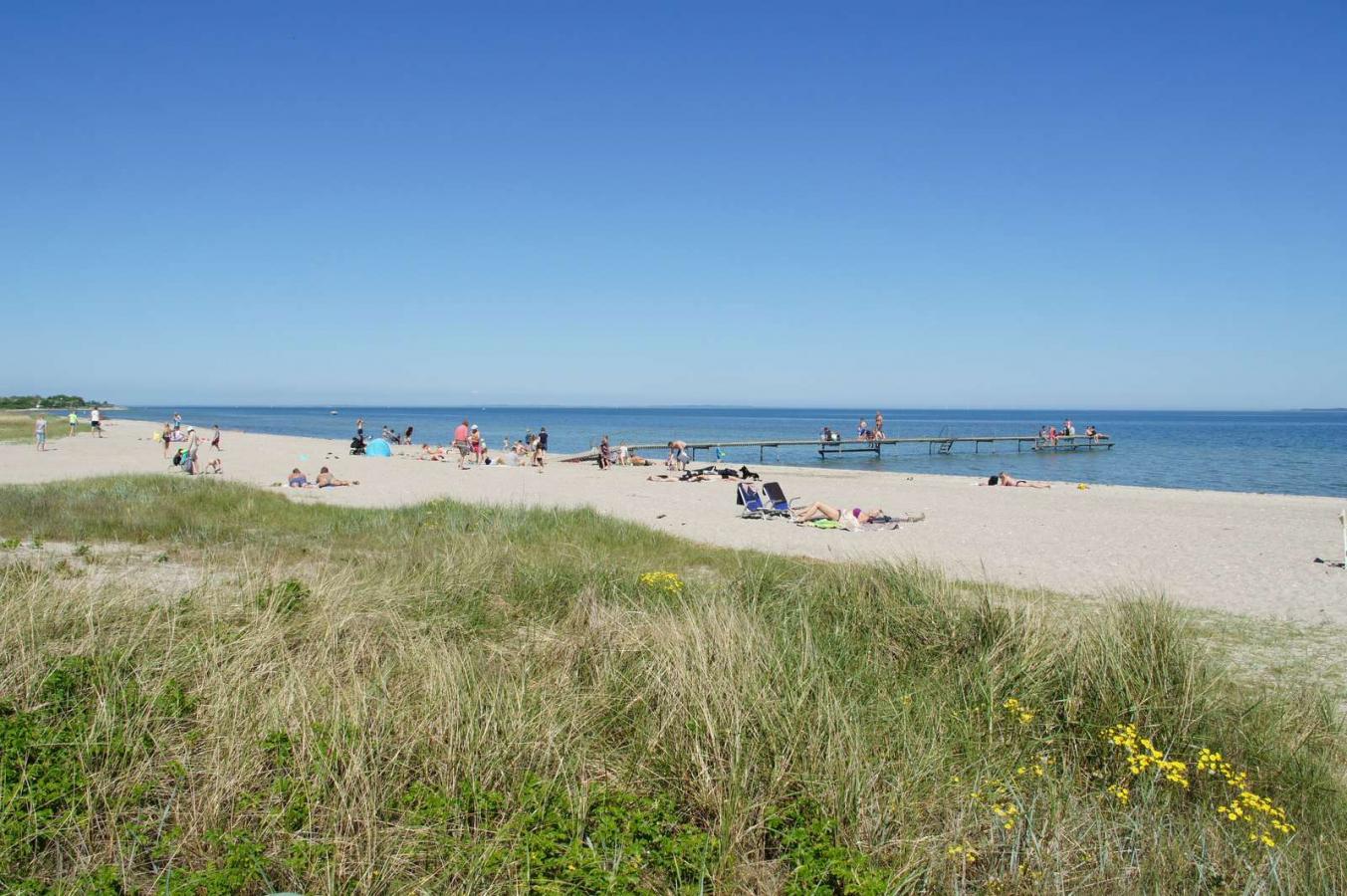 Strandgäste am Hou Strand