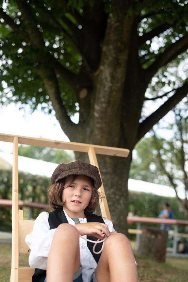 Kinderfreundliche Aktivität im Garten des Glud Museum am Horsens Fjord